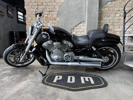 HARLEY-DAVIDSON V-ROD MUSCLE HARLEY-DAVIDSON V-ROD MUSCLE